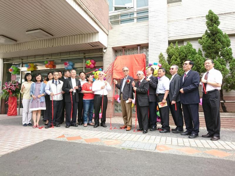 Y caf'e森活轉角照顧咖啡館開幕暨台南YMCA老人照顧服務中心設立20周年感恩禮拜
