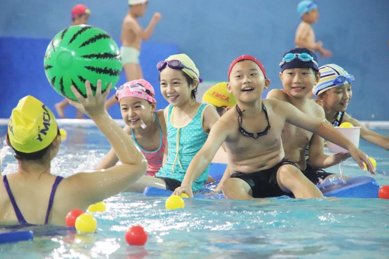 2022年兒童游泳基礎班